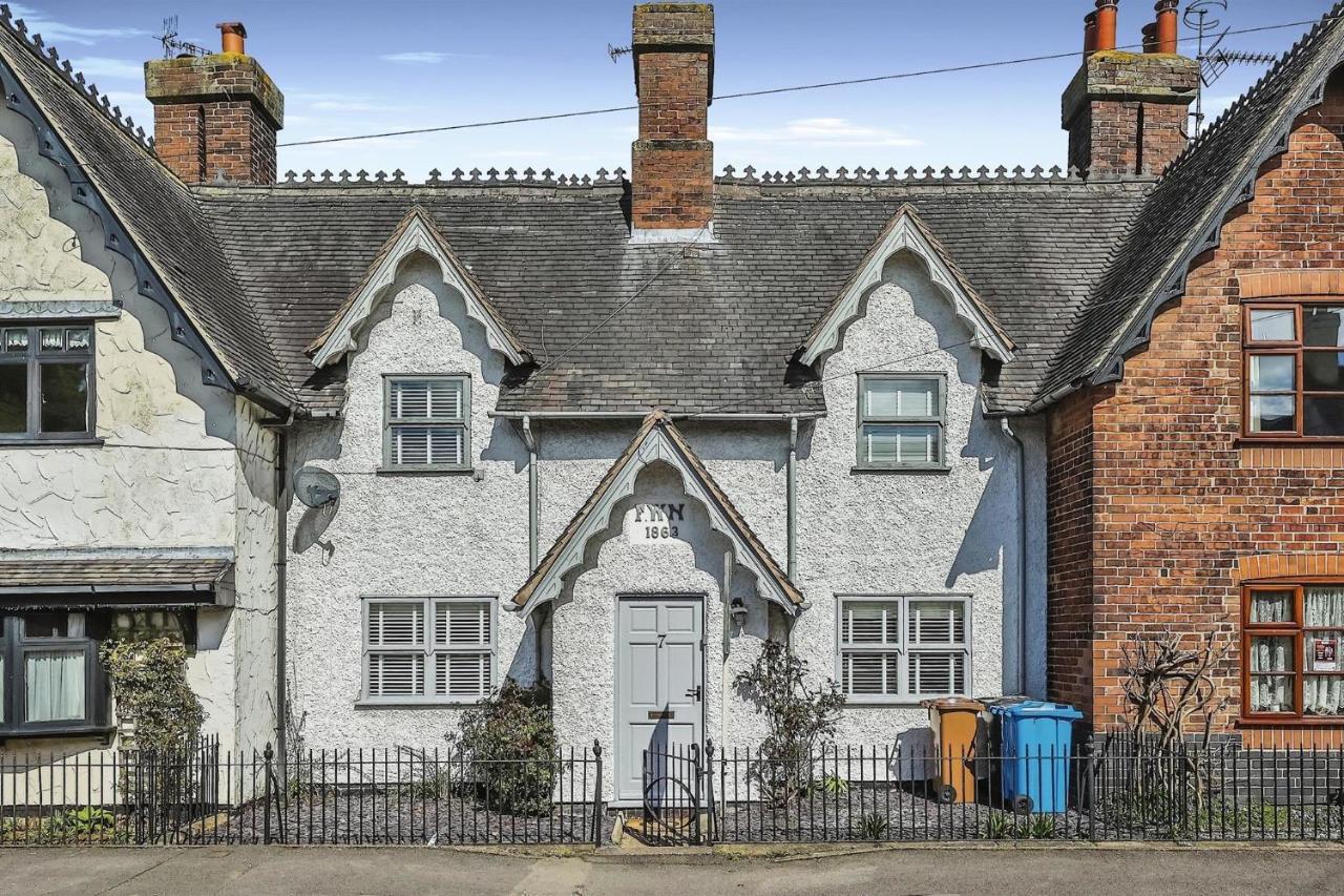 Holiday home Beautiful Village Sleeps Up To 6 *