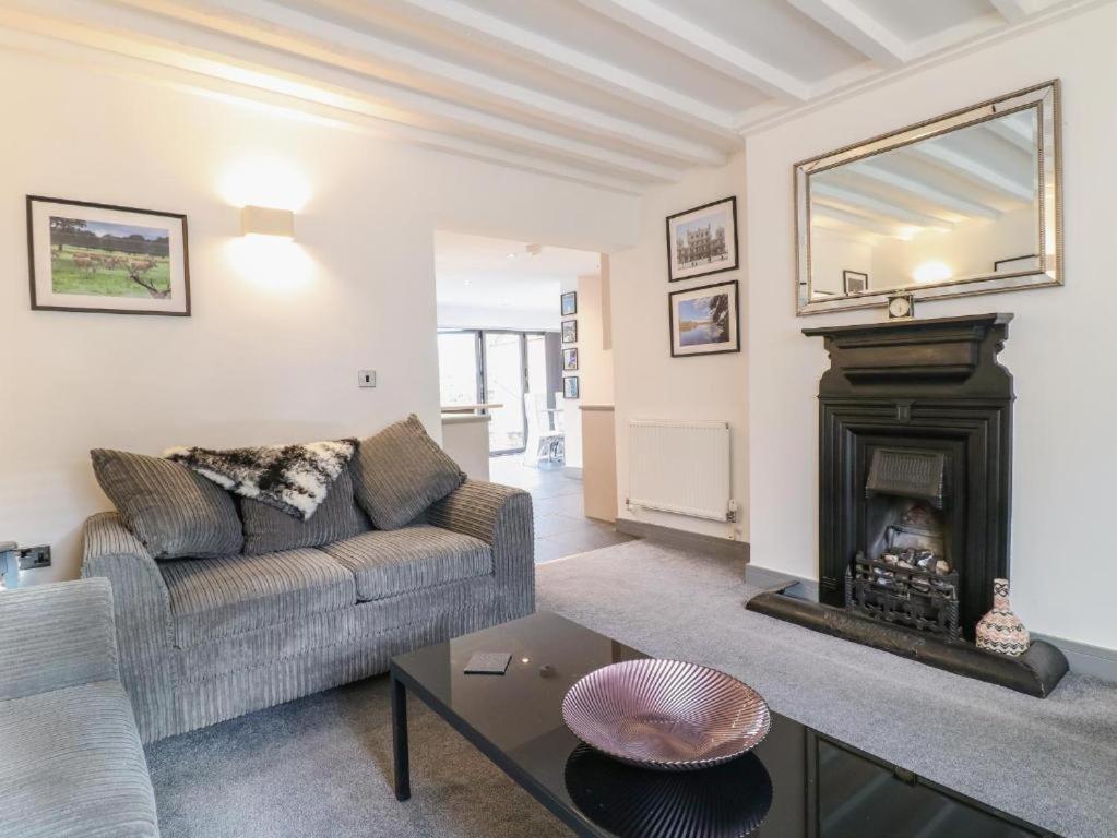 Holiday home Beautiful Village Sleeps Up To 6 *